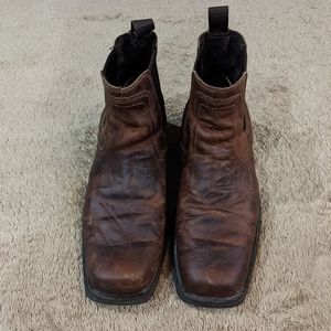 Ariat Rambler slip on cowboy boots